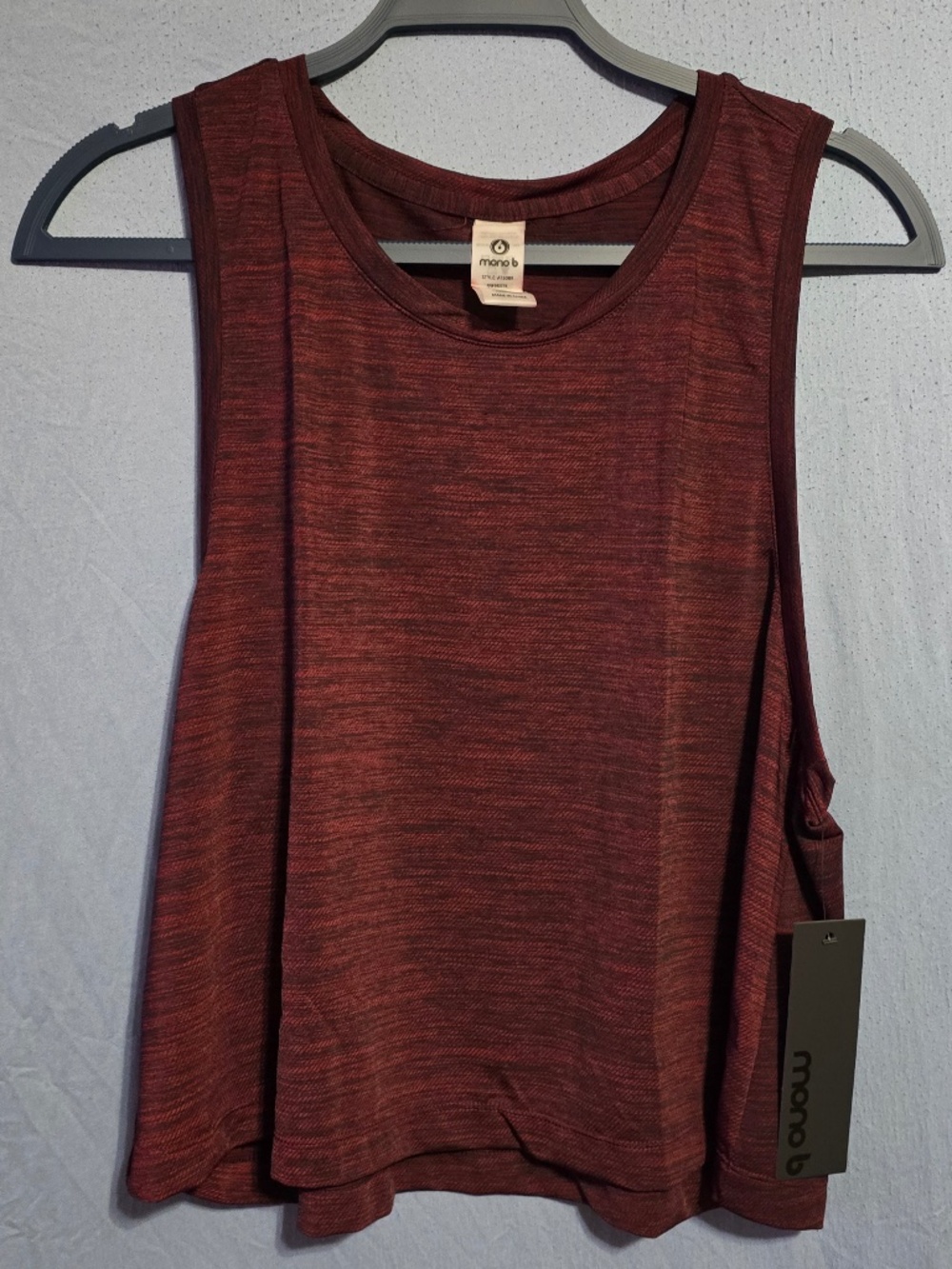 Mono b NWT Large Tank Top Burgundy